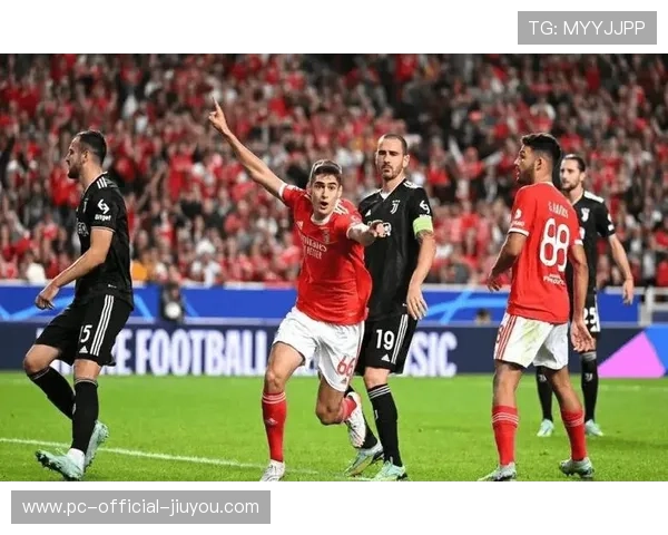 切尔西与卡拉巴赫战平，未能继续前进，欧冠形势扑朔迷离，效力切尔西和巴萨的球员